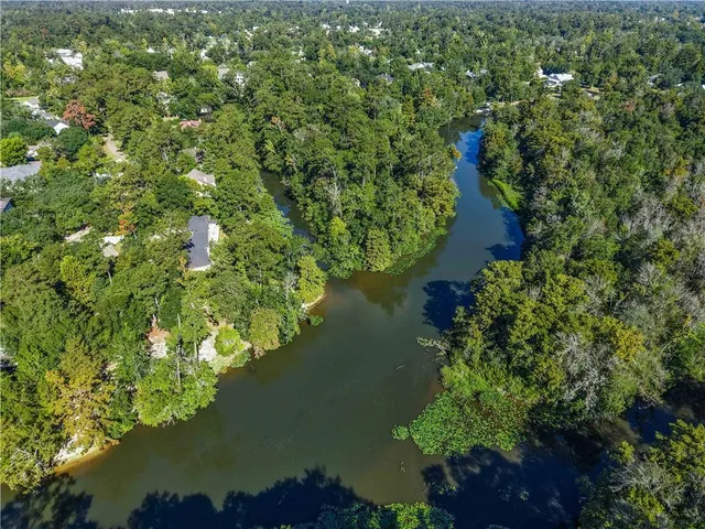 $987,000 | 14 Riverbend Lane, Covington, LA 70433