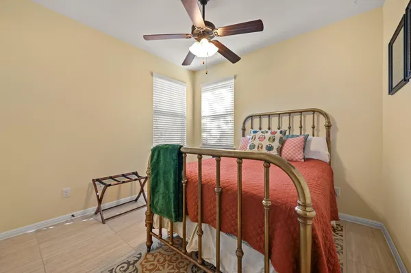 $2,350 | 9515 Tanager Way, Austin, TX 78748