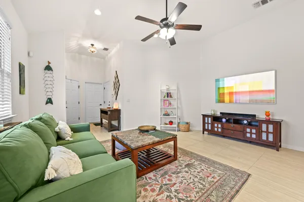 $2,350 | 9515 Tanager Way, Austin, TX 78748