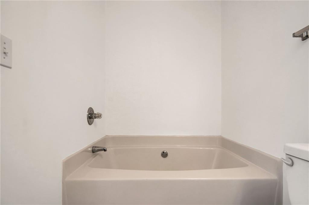 3829 Thayer Trace Duluth, GA 30096 - Photo 17 of 26