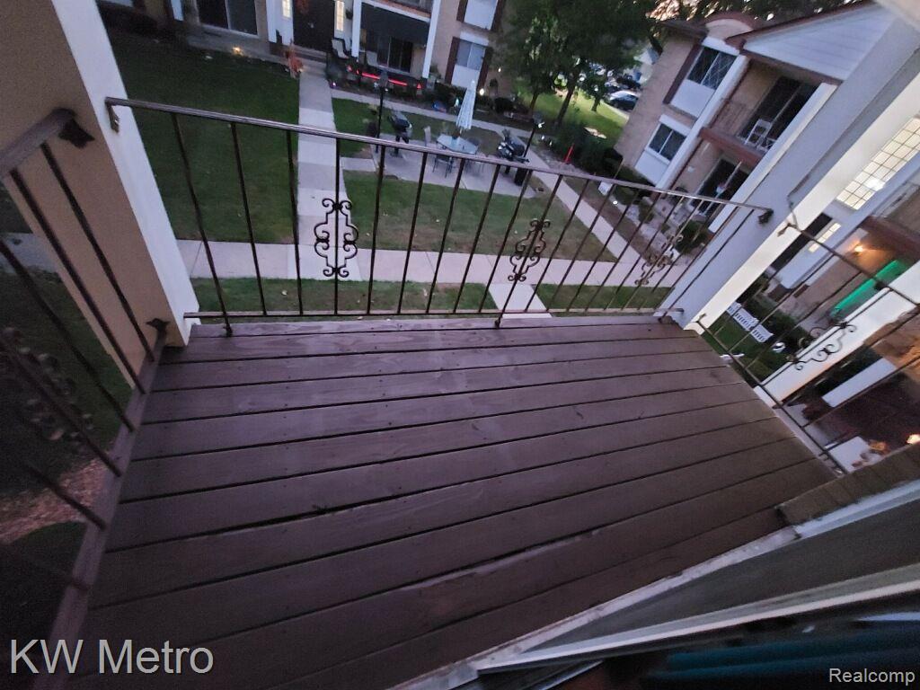 29313 Hayes Road, Unit 38 Warren, MI 48088 - Photo 14 of 20