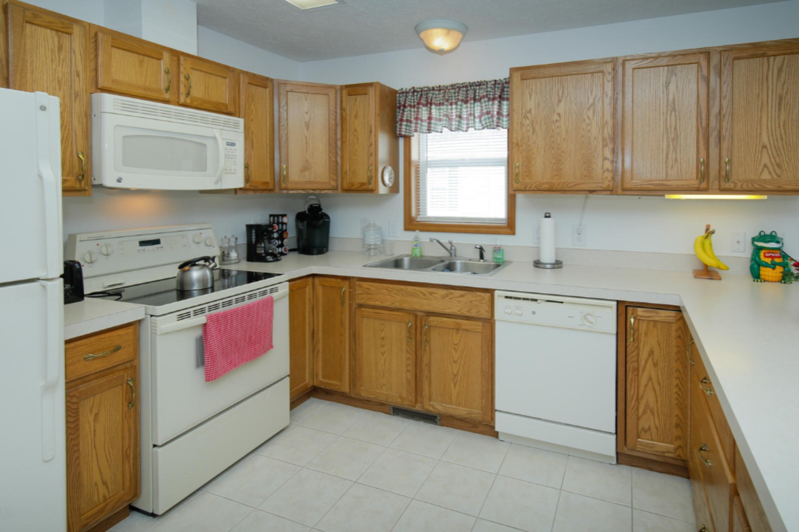 3417 Country View Road Kalamazoo, MI 49004 - Photo 8 of 21 3417 Country View Rd-108