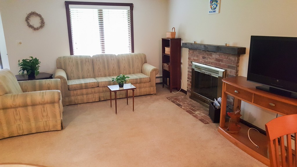 106 Great Road Maynard, MA 01754 - Photo 3 of 25