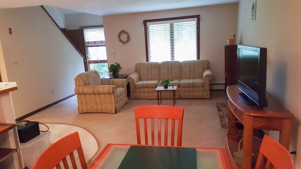 106 Great Road Maynard, MA 01754 - Photo 4 of 25