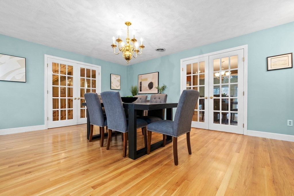 16 West Tapley Road Lynnfield, MA 01940 - Photo 13 of 42 Gallery Image 13