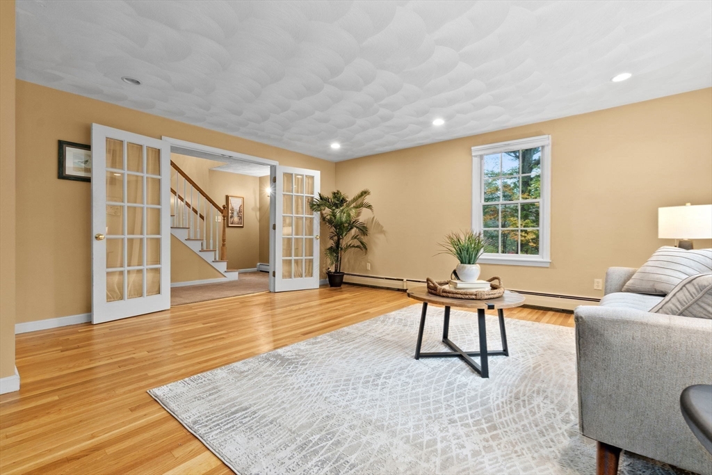 16 West Tapley Road Lynnfield, MA 01940 - Photo 14 of 42 Gallery Image 14