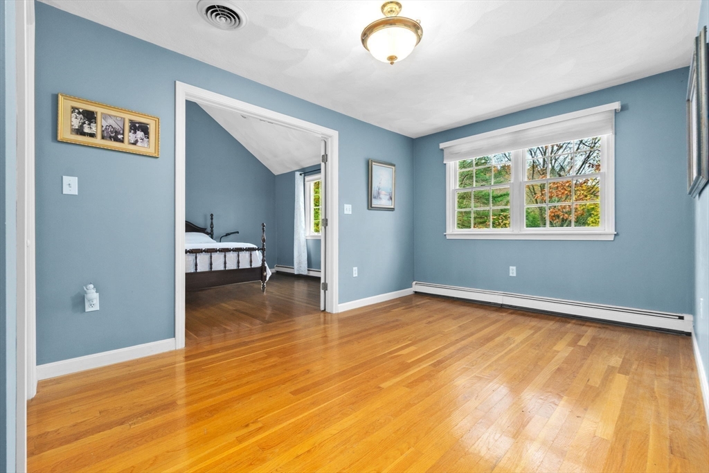16 West Tapley Road Lynnfield, MA 01940 - Photo 18 of 42 Gallery Image 18