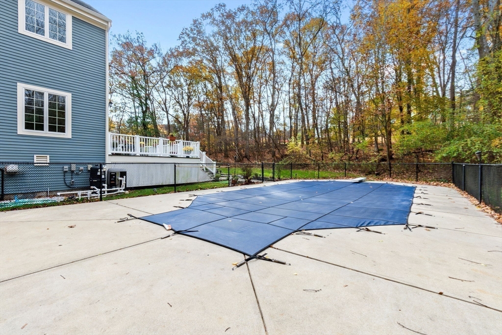16 West Tapley Road Lynnfield, MA 01940 - Photo 33 of 42 Gallery Image 33