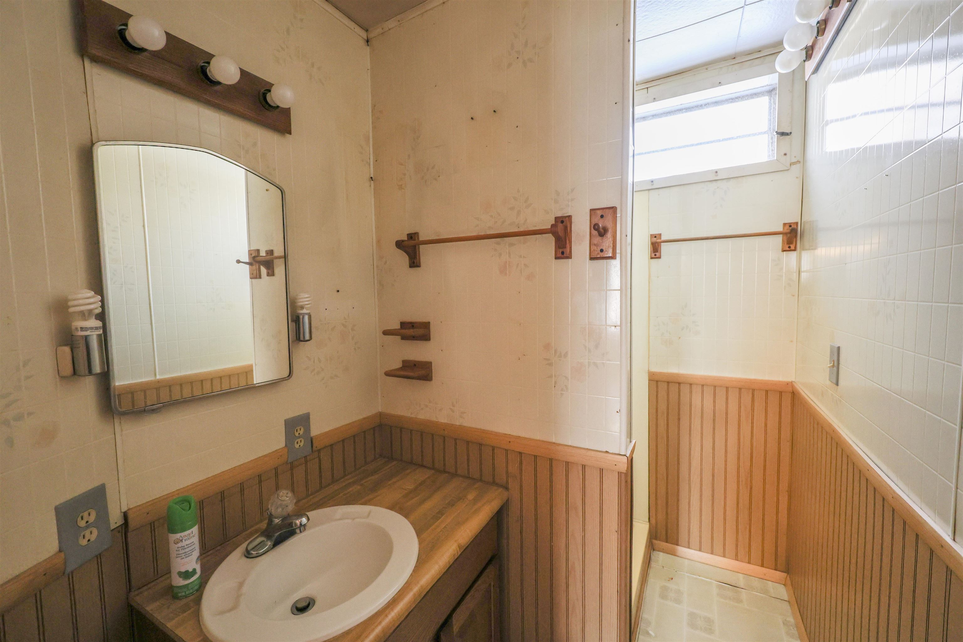 12277 Leo's Road Suring, WI 54174 - Photo 13 of 23