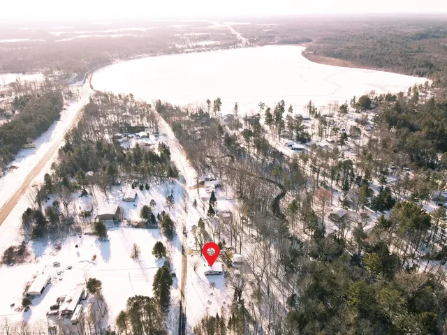 $129,900 | 12277 Leo's Road, Suring, WI 54174