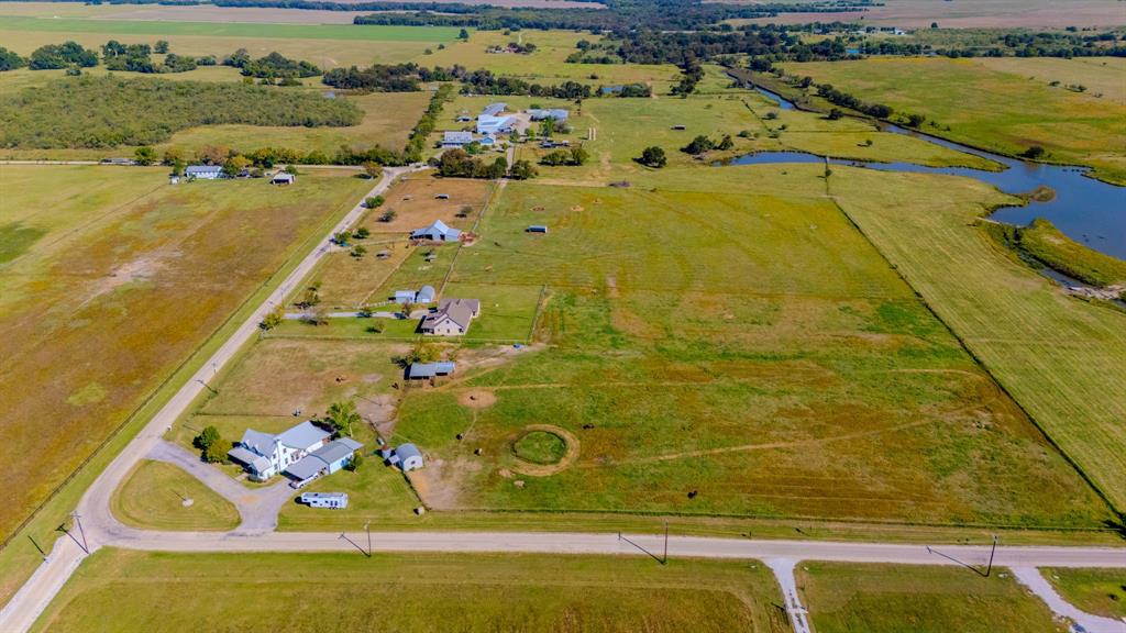 12509 Strittmatter Road Pilot Point, TX 76258 - Photo 9 of 24 a view of swimming pool