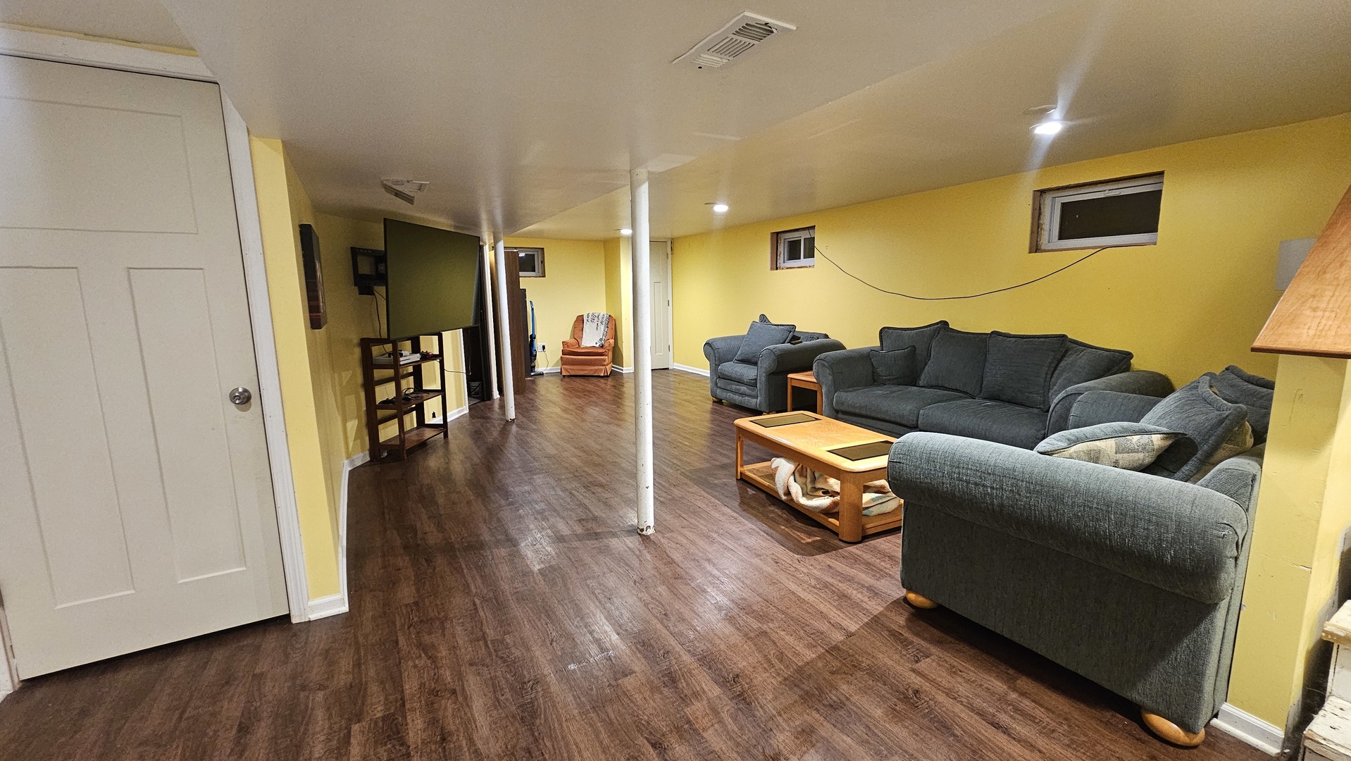 18526 Dixie Highway Homewood, IL 60430 - Photo 13 of 17