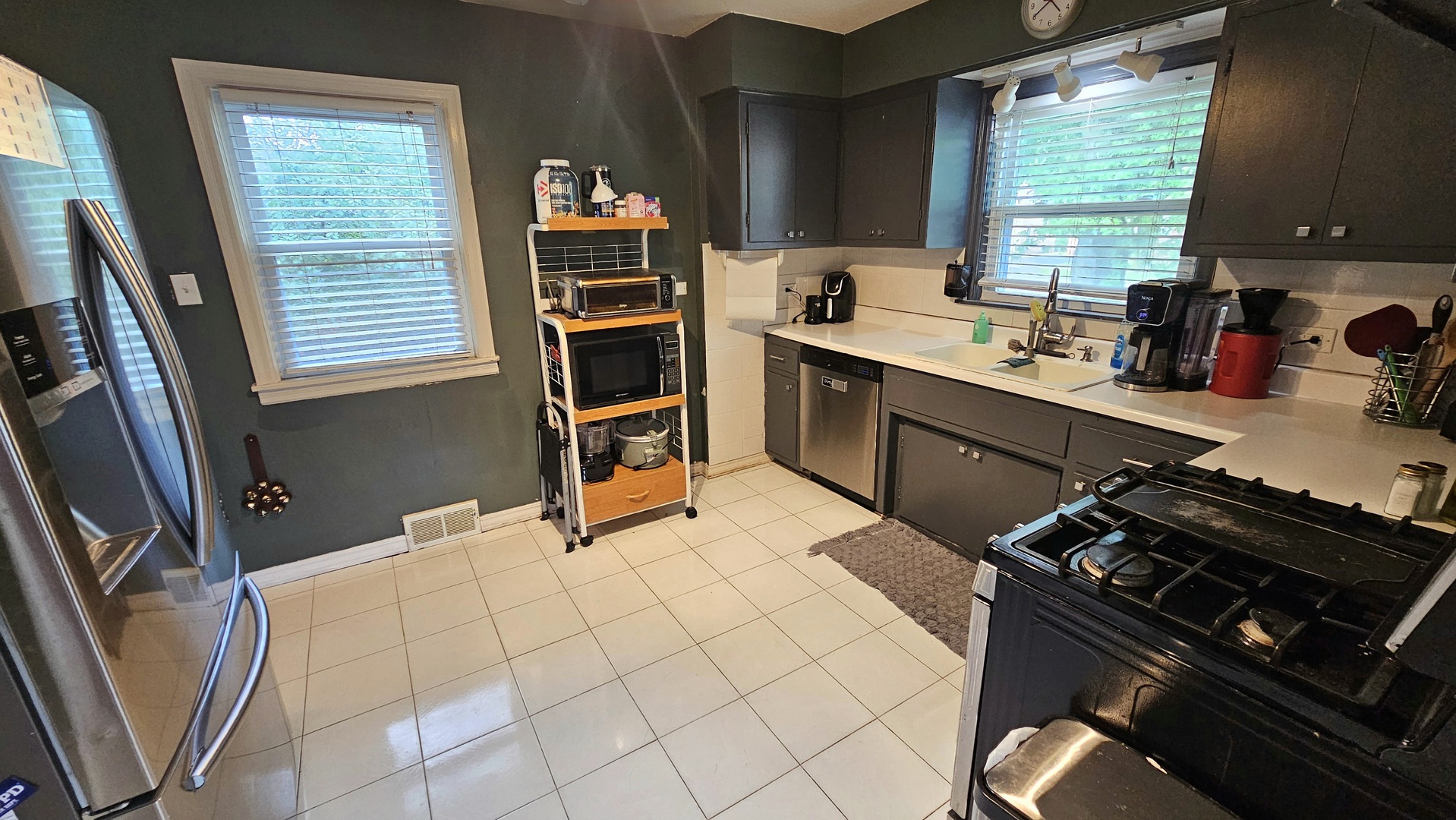 18526 Dixie Highway Homewood, IL 60430 - Photo 2 of 17