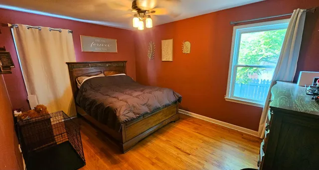 $254,500 | 18526 Dixie Highway, Homewood, IL 60430