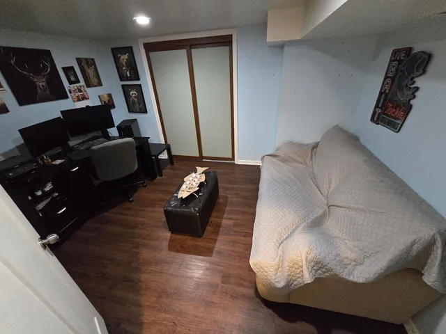 $254,500 | 18526 Dixie Highway, Homewood, IL 60430