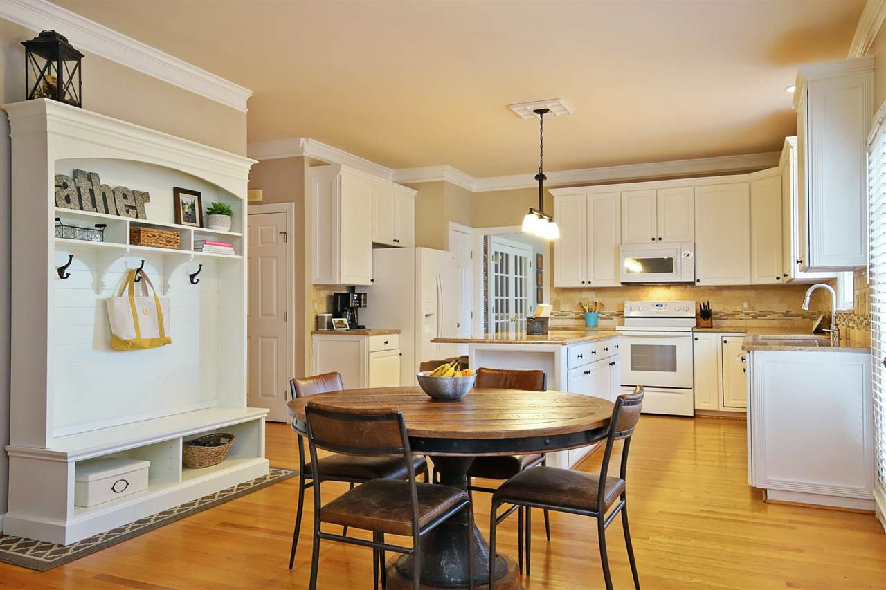 8801 Valley Springs Place Raleigh, NC 27615 - Photo 12 of 30 Photo 12