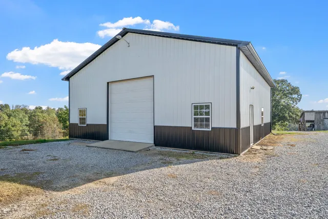 2760 Wallace Fork Road, Princeton, KY 42445