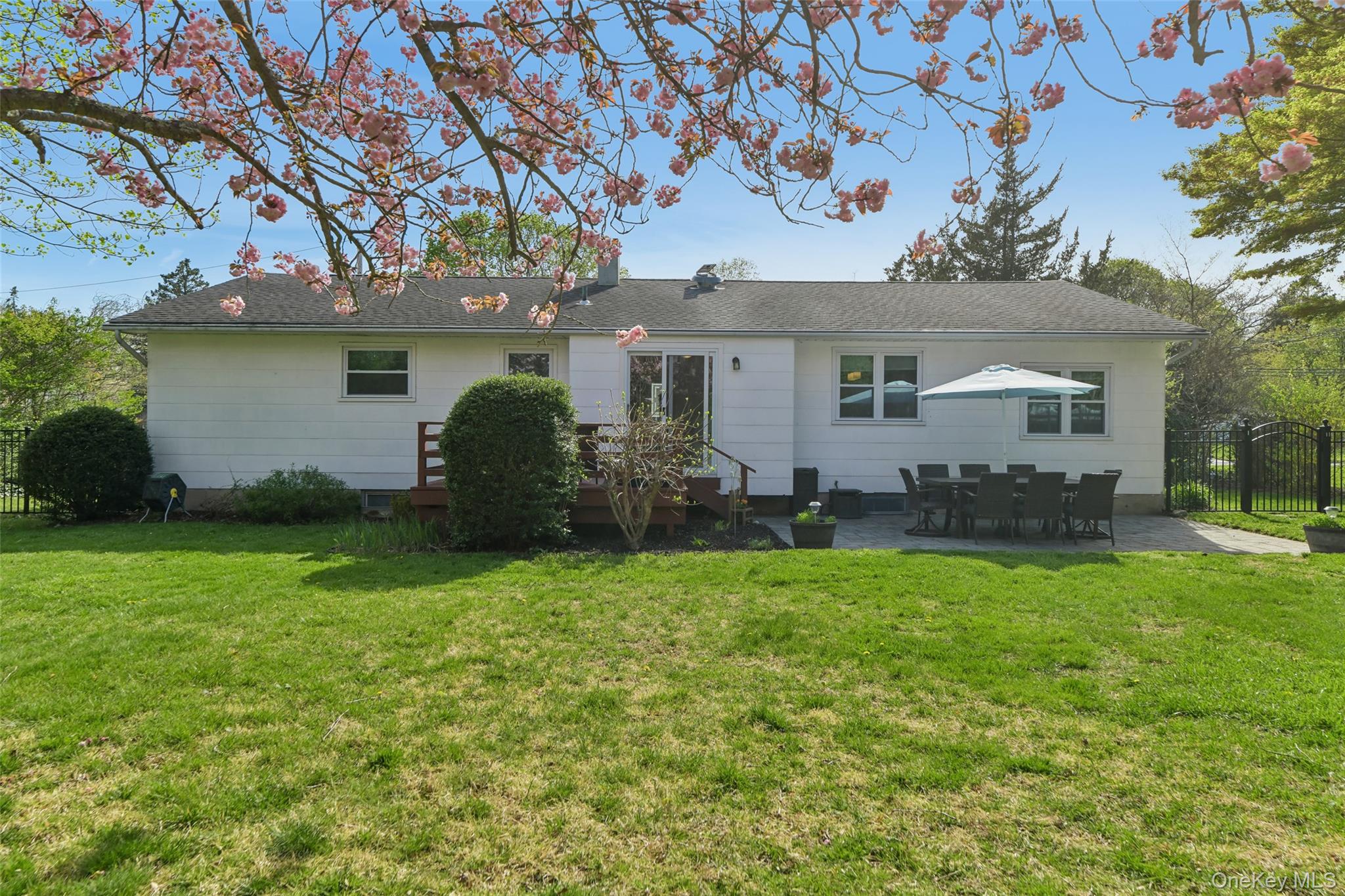 59 Gaymore Road Port Jefferson Station, NY 11776 - Photo 26 of 30