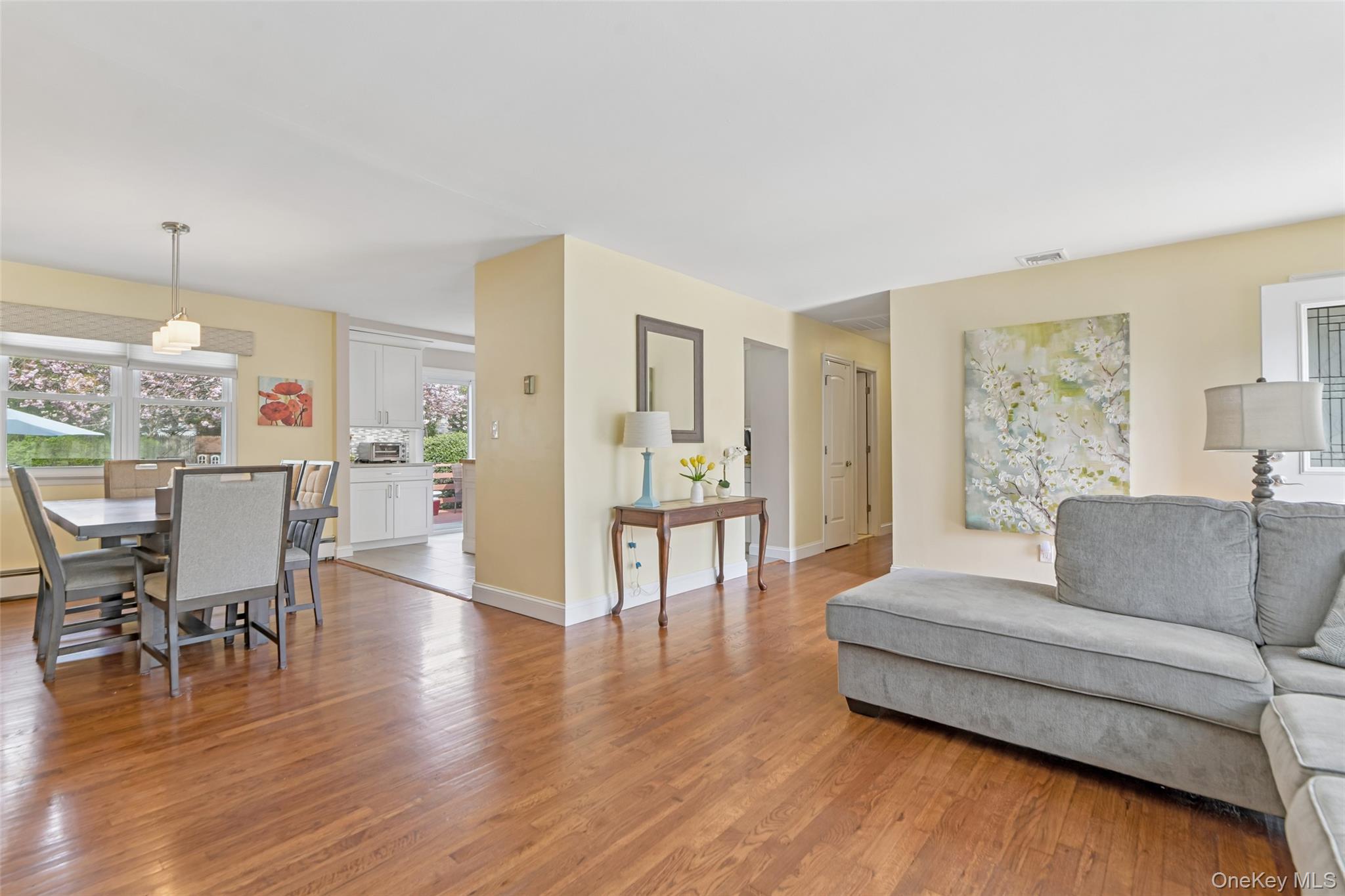 59 Gaymore Road Port Jefferson Station, NY 11776 - Photo 4 of 30