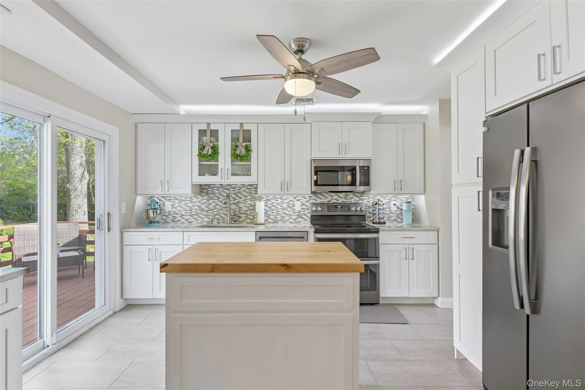 59 Gaymore Road Port Jefferson Station, NY 11776 - Photo 5 of 30