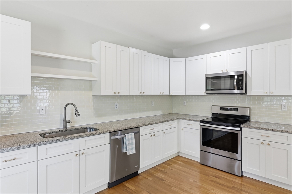 94 Summit Street, Unit 2 Clinton, MA 01510 - Photo 4 of 29