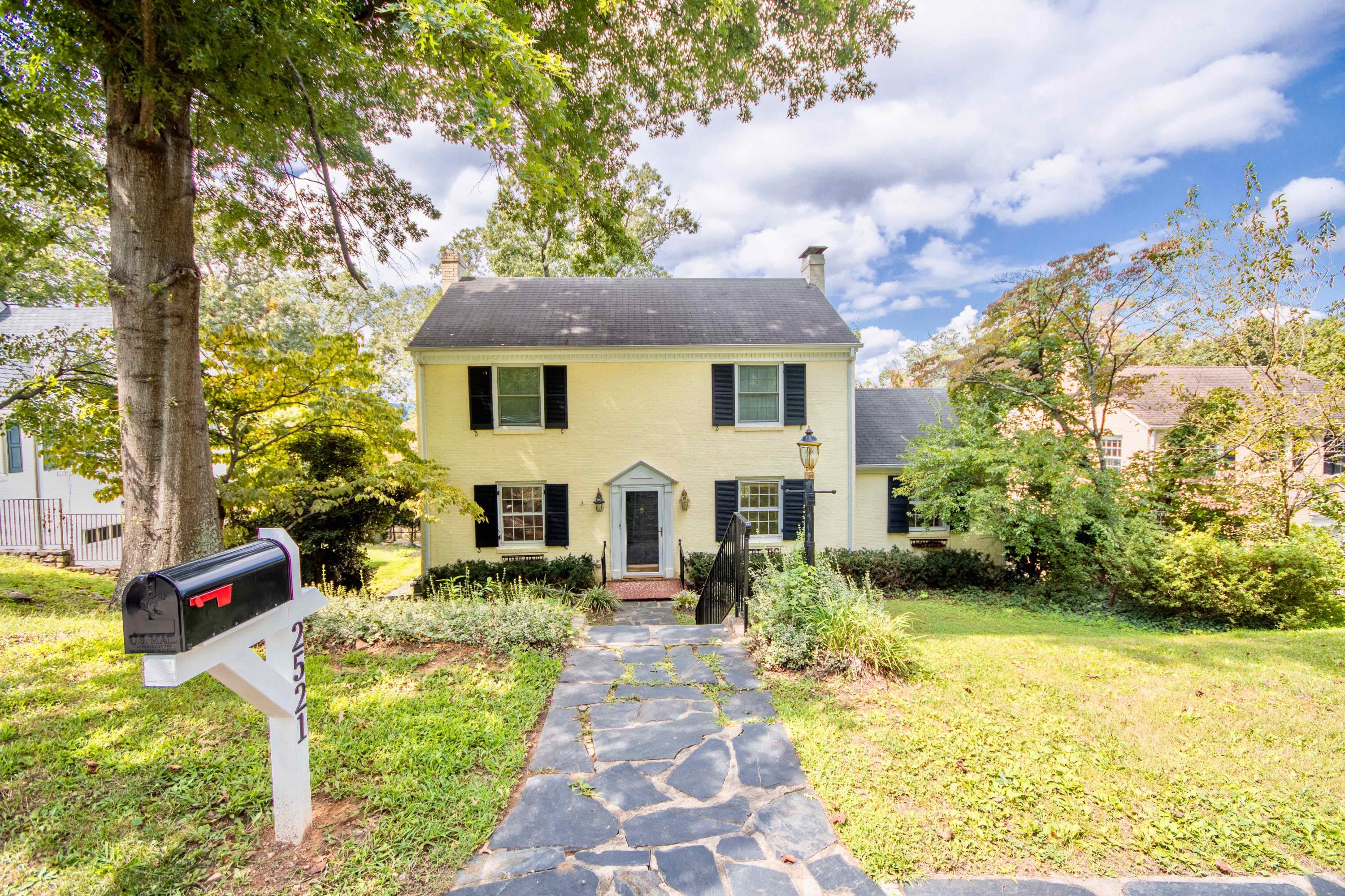 2521 Nottingham Road Southeast Roanoke, VA 24014 - Photo 1 of 35 Nottingham - 1