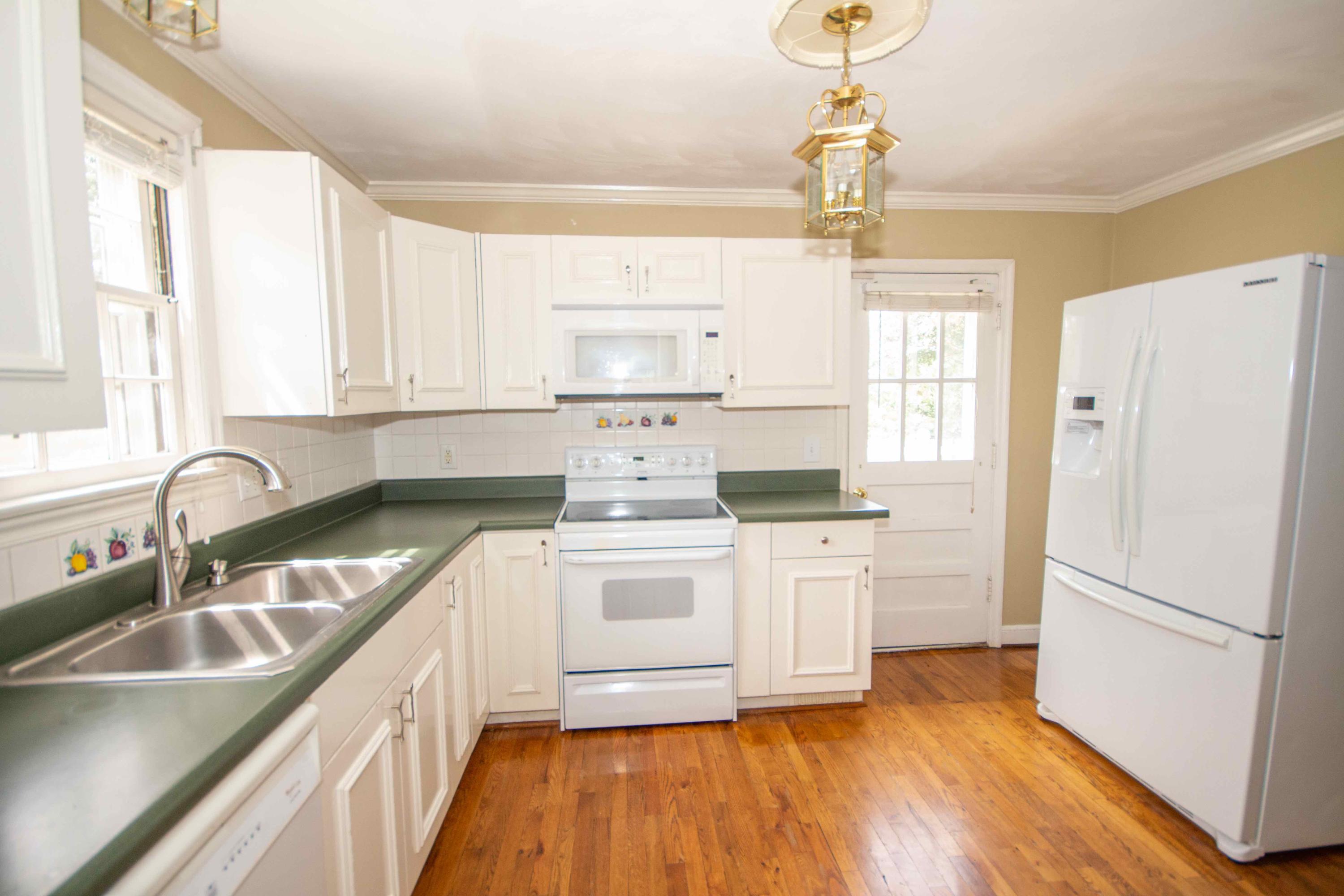 2521 Nottingham Road Southeast Roanoke, VA 24014 - Photo 21 of 35 Nottingham - 18