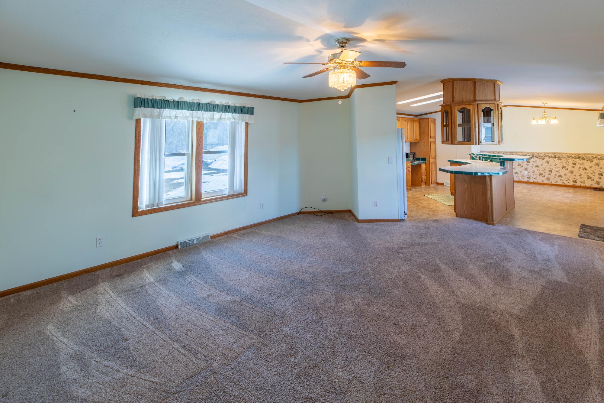 36 Edgewater Court Rhinelander, WI 54501 - Photo 7 of 42 Gallery Image 7