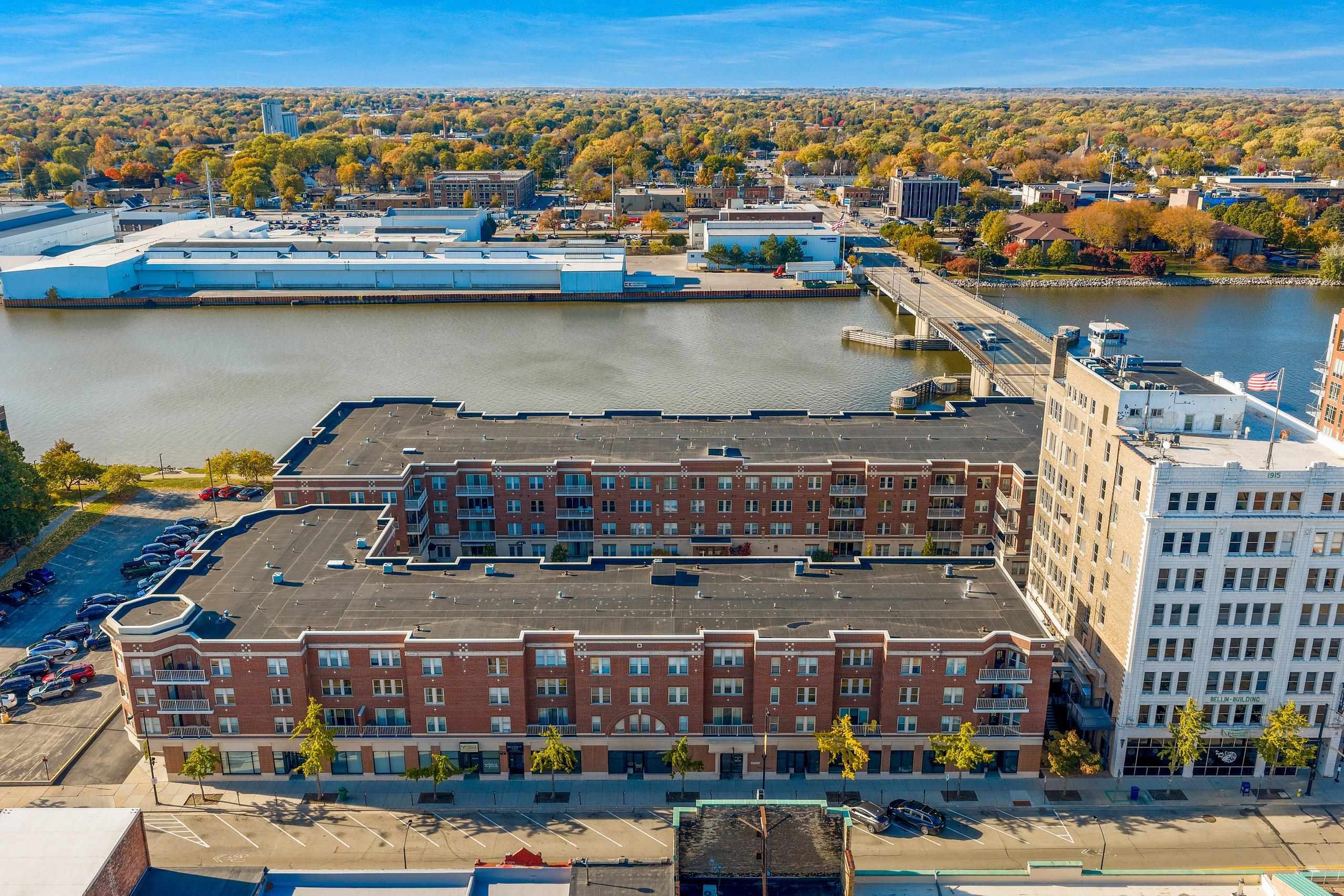 118 South Washington Street, Unit 226A Green Bay, WI 54301 - Photo 18 of 27