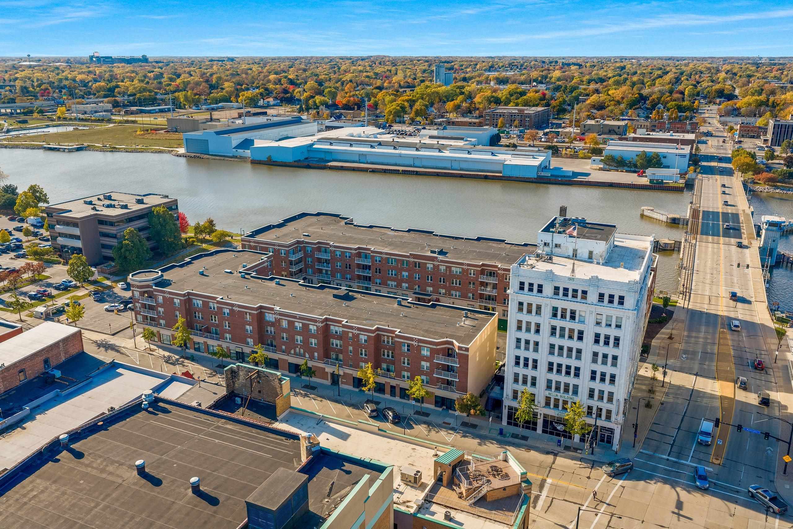 118 South Washington Street, Unit 226A Green Bay, WI 54301 - Photo 19 of 27