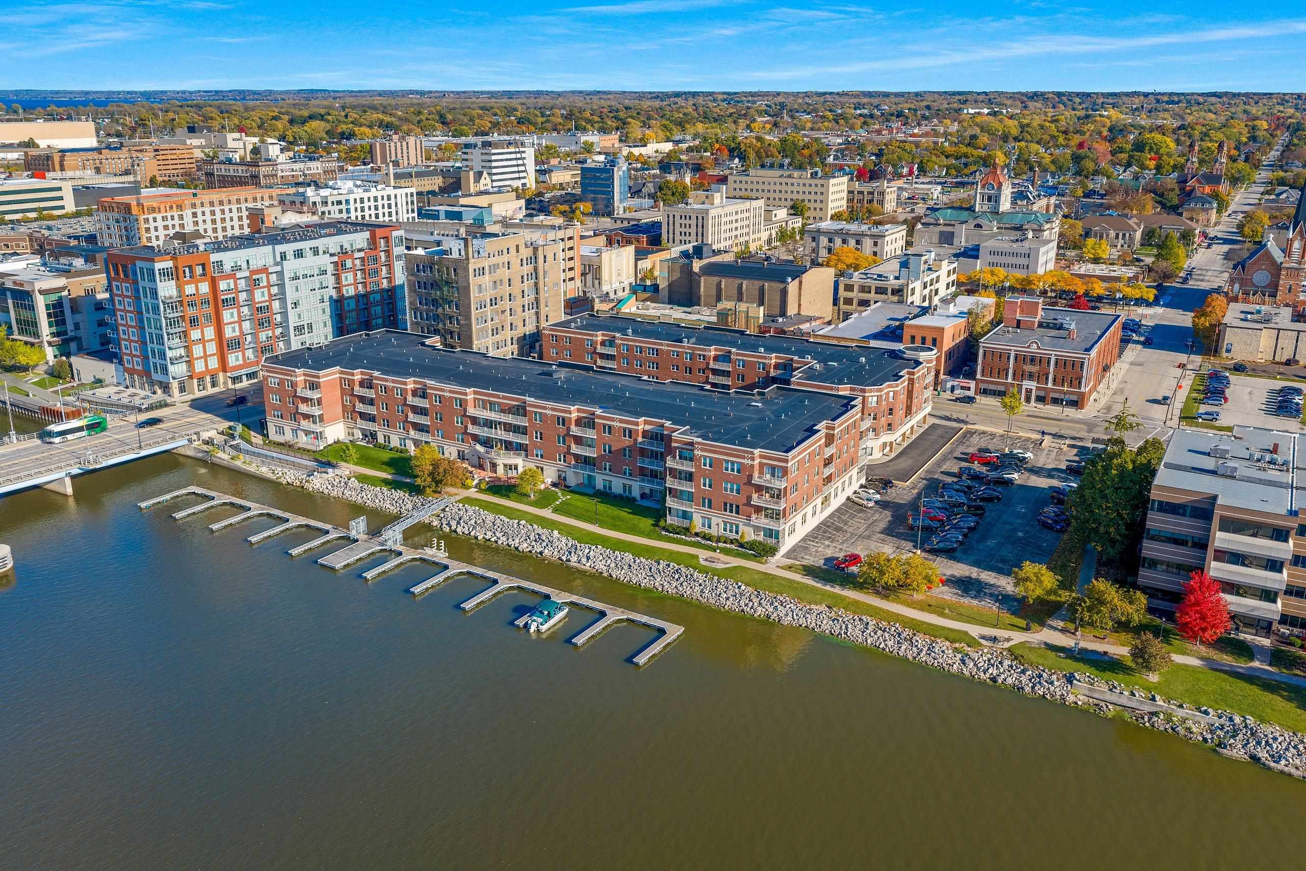 118 South Washington Street, Unit 226A Green Bay, WI 54301 - Photo 22 of 27