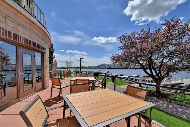 $210,000 | 118 South Washington Street, Unit 226A, Green Bay, WI 54301