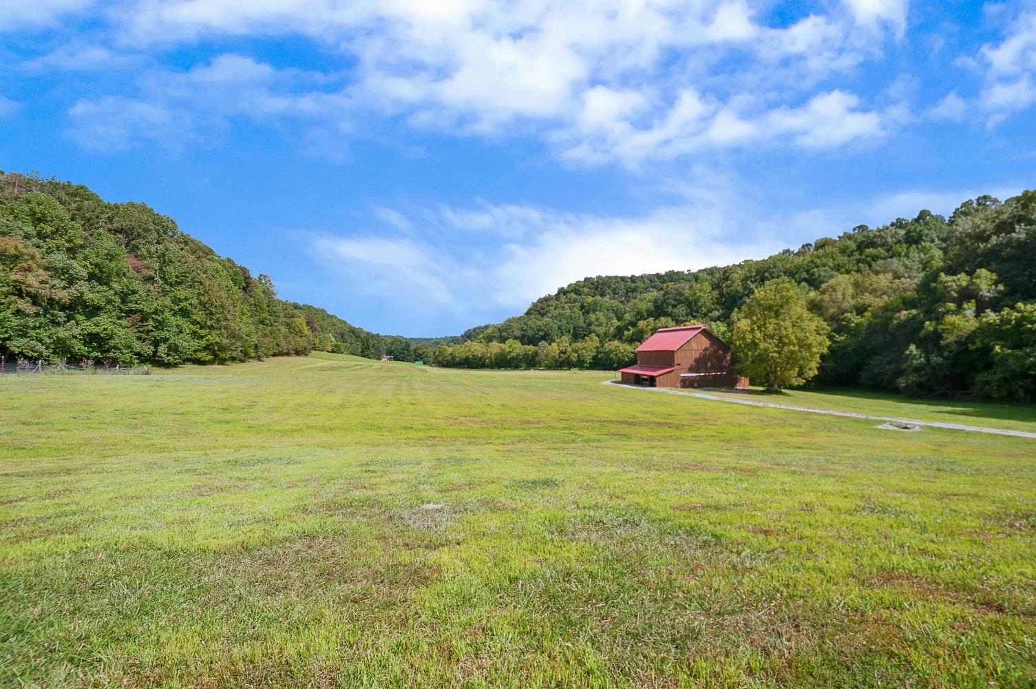 2579 Esque Sharp Road Mount Pleasant, TN 38474 - Photo 20 of 30 Gallery Image 20