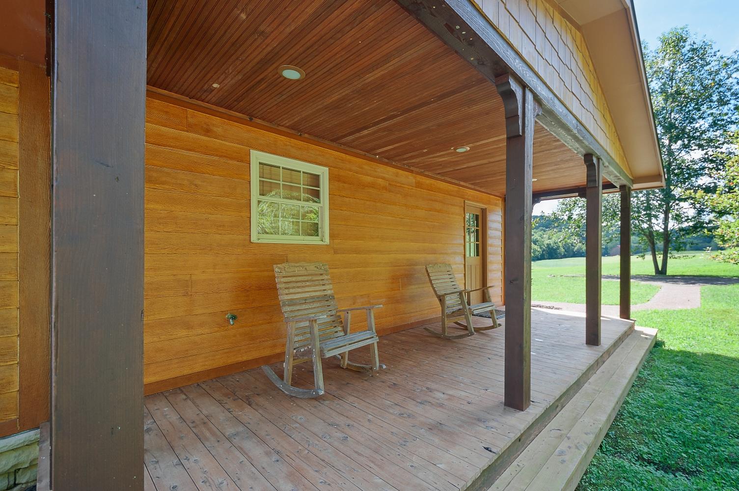 2579 Esque Sharp Road Mount Pleasant, TN 38474 - Photo 4 of 30 Gallery Image 4