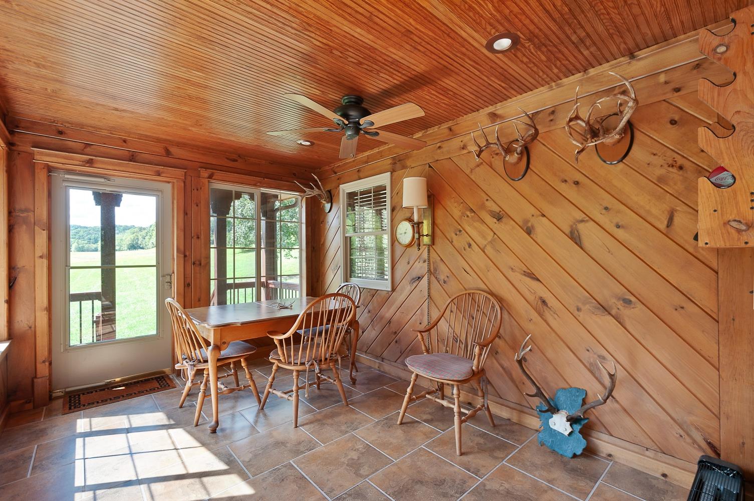 2579 Esque Sharp Road Mount Pleasant, TN 38474 - Photo 10 of 30 Gallery Image 10