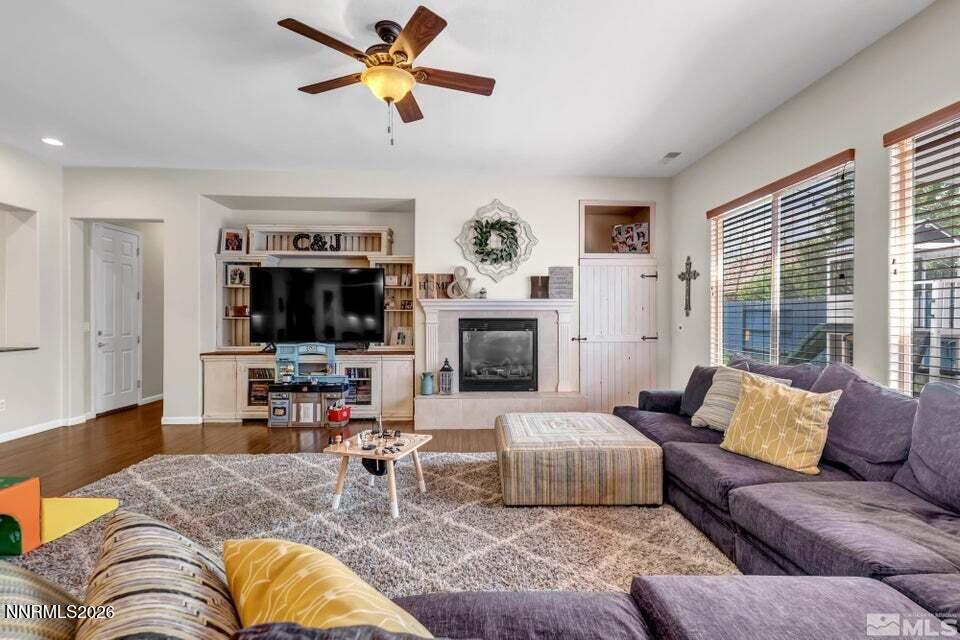 1646 Sunhaven Court Reno, NV 89521 - Photo 20 of 33 family 2