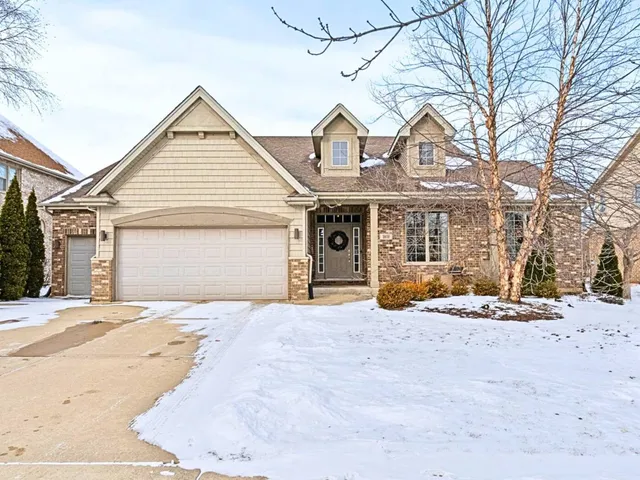 $749,900 | 16656 West Huntington Drive, Lockport, IL 60441