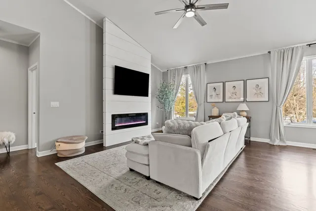 $749,900 | 16656 West Huntington Drive, Lockport, IL 60441