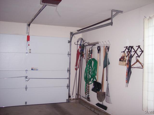 9 Abbey Road Easton, PA 18040 - Photo 25 of 28 Gallery Image 25