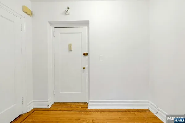 $412,888 | 100 East Palisade Avenue, Unit A24, Englewood, NJ 07631