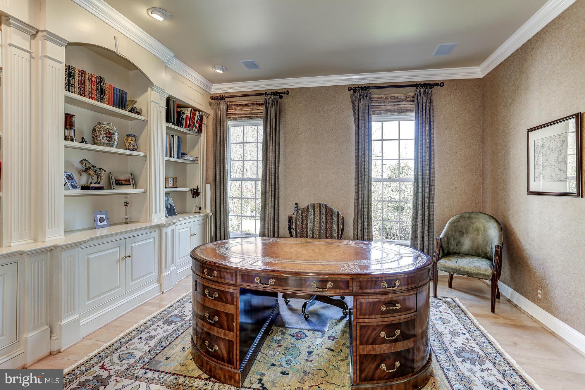 894 Chinquapin Road McLean, VA 22102 - Photo 14 of 30 Office