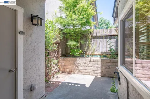 $770,000 | 3861 Vine Street, Pleasanton, CA 94566