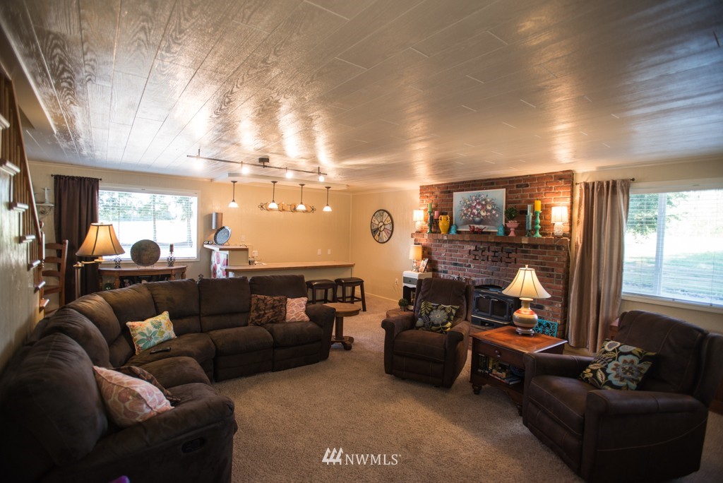 3942 Brown Road Ferndale, WA 98248 - Photo 7 of 25