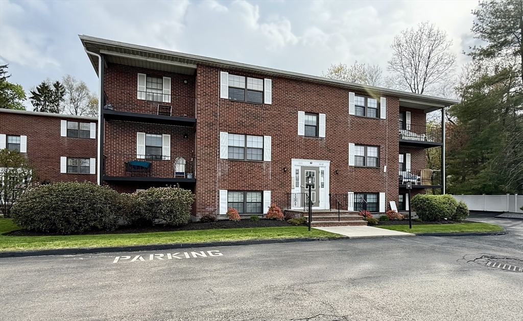 90 Neponset Street, Unit 1001 Canton, MA 02021 - Photo 5 of 11