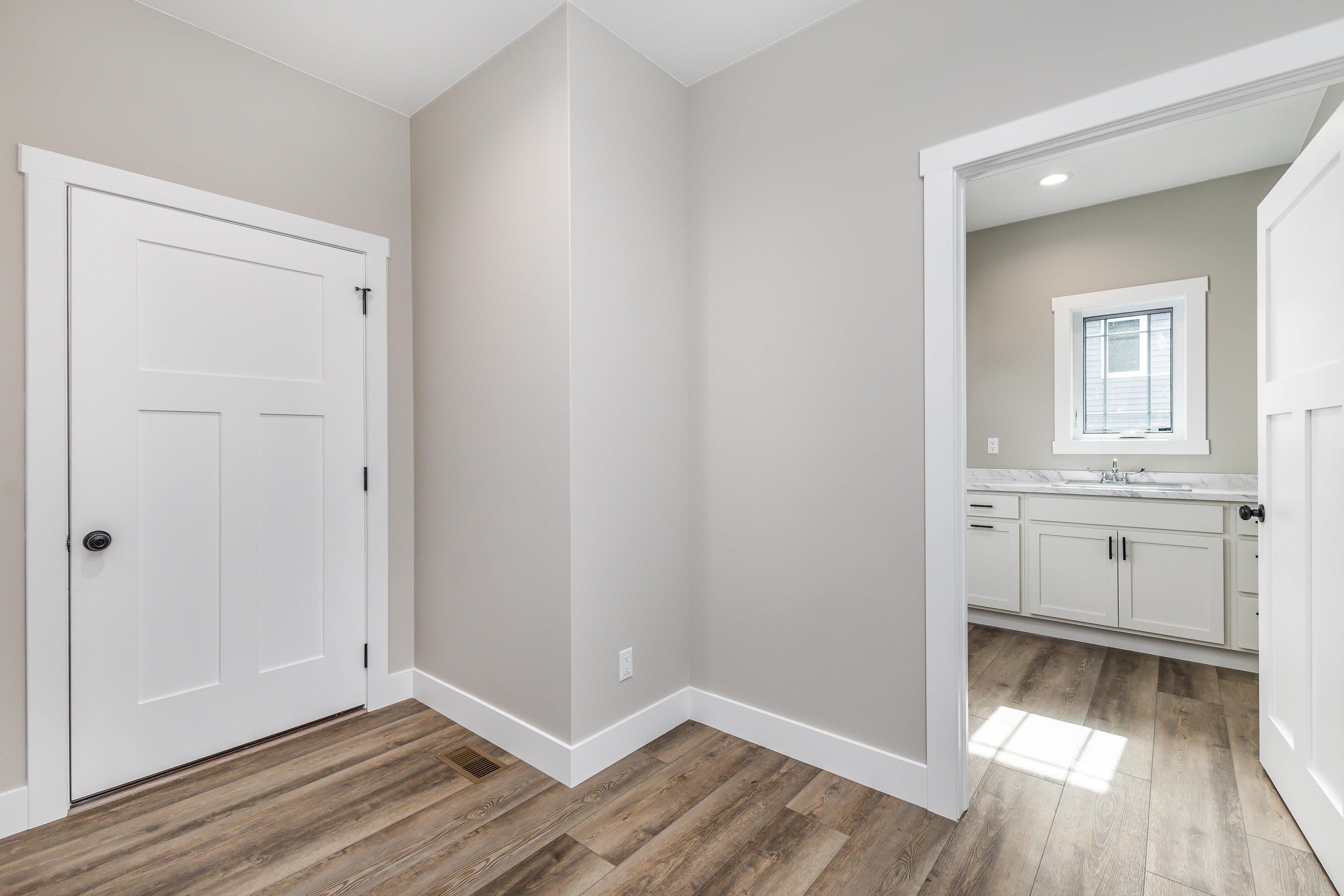 2249 Antler Ridge Drive Dubuque, IA 52002 - Photo 12 of 45 Gallery Image 12