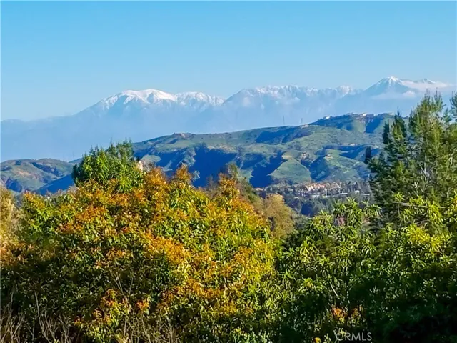 $1,800,000 | 10062 Rangeview Drive, North Tustin, CA 92705