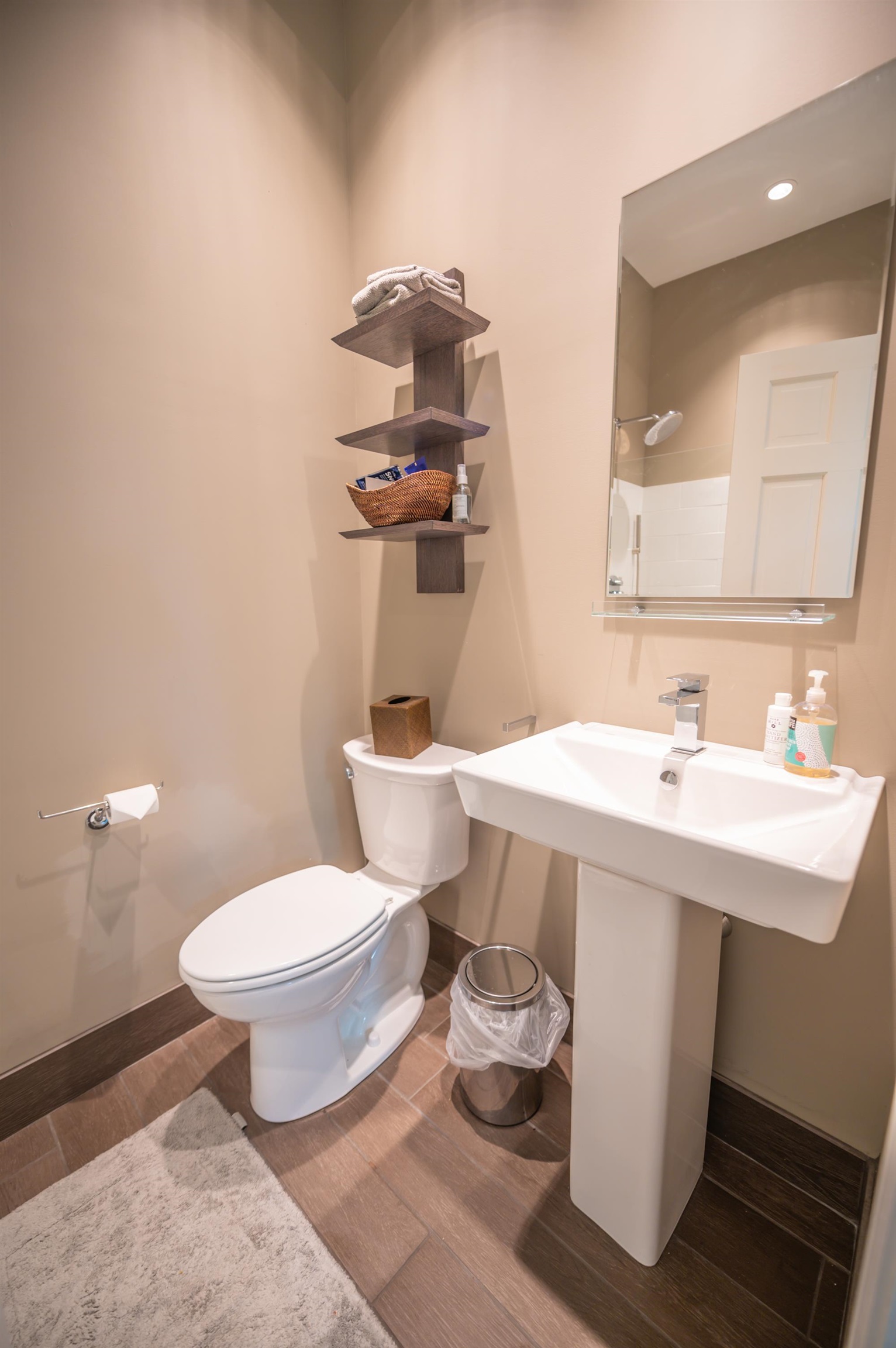 191 Mann Road, Unit 8 Wilmington, VT 05363 - Photo 8 of 18 Gallery Image 8