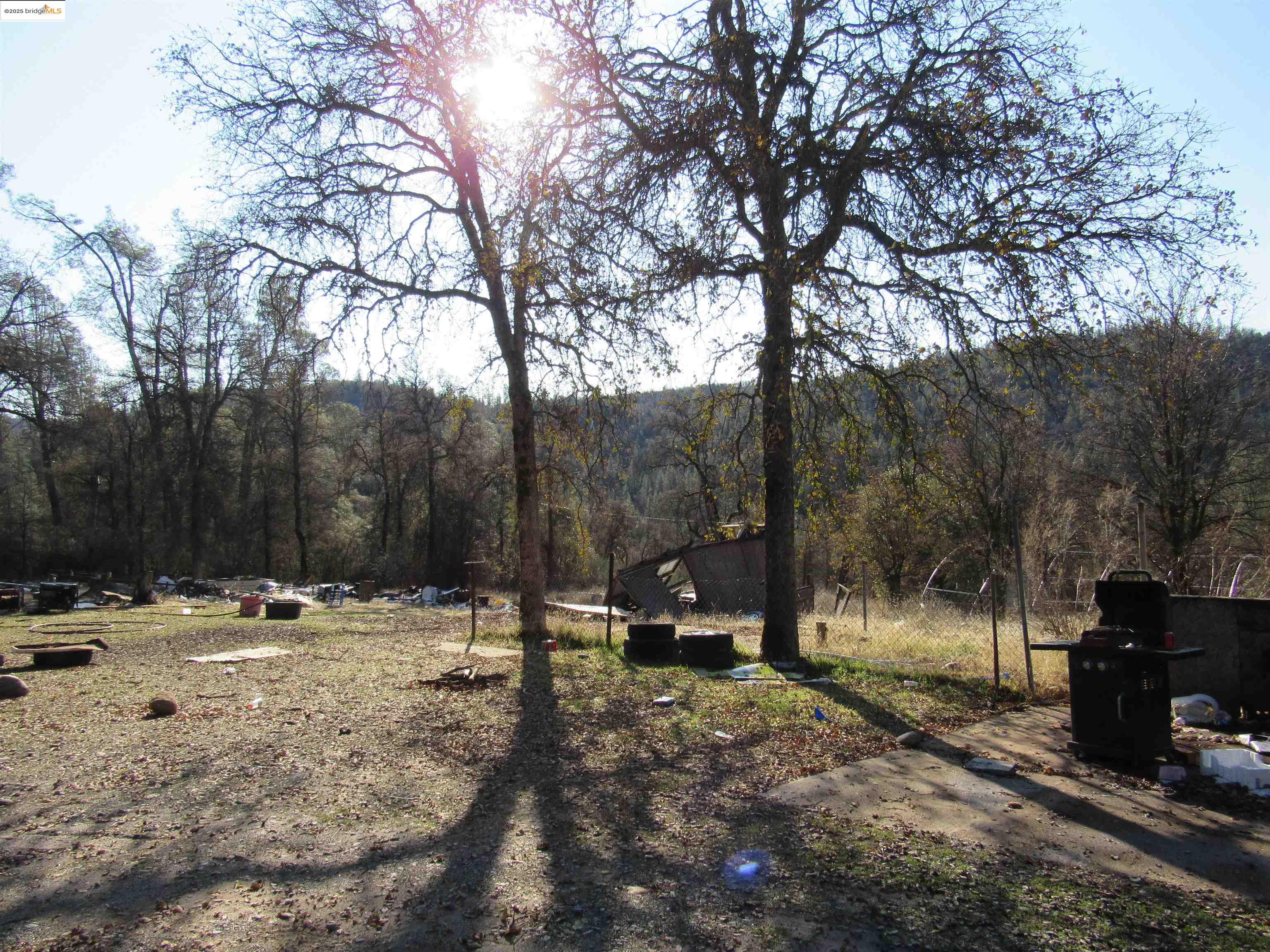 17242 Philadelphia Road Twain Harte, CA 95383 - Photo 2 of 3 a view of outdoor space with trees
