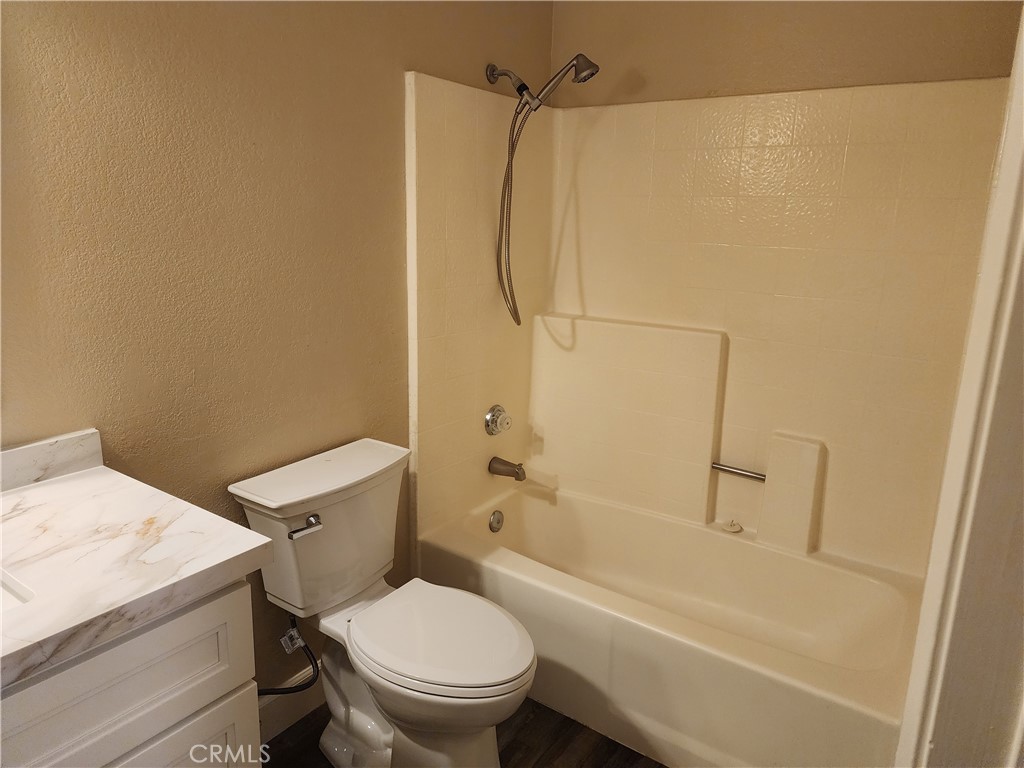 157 South Ralph Road Lake Elsinore, CA 92530 - Photo 11 of 20