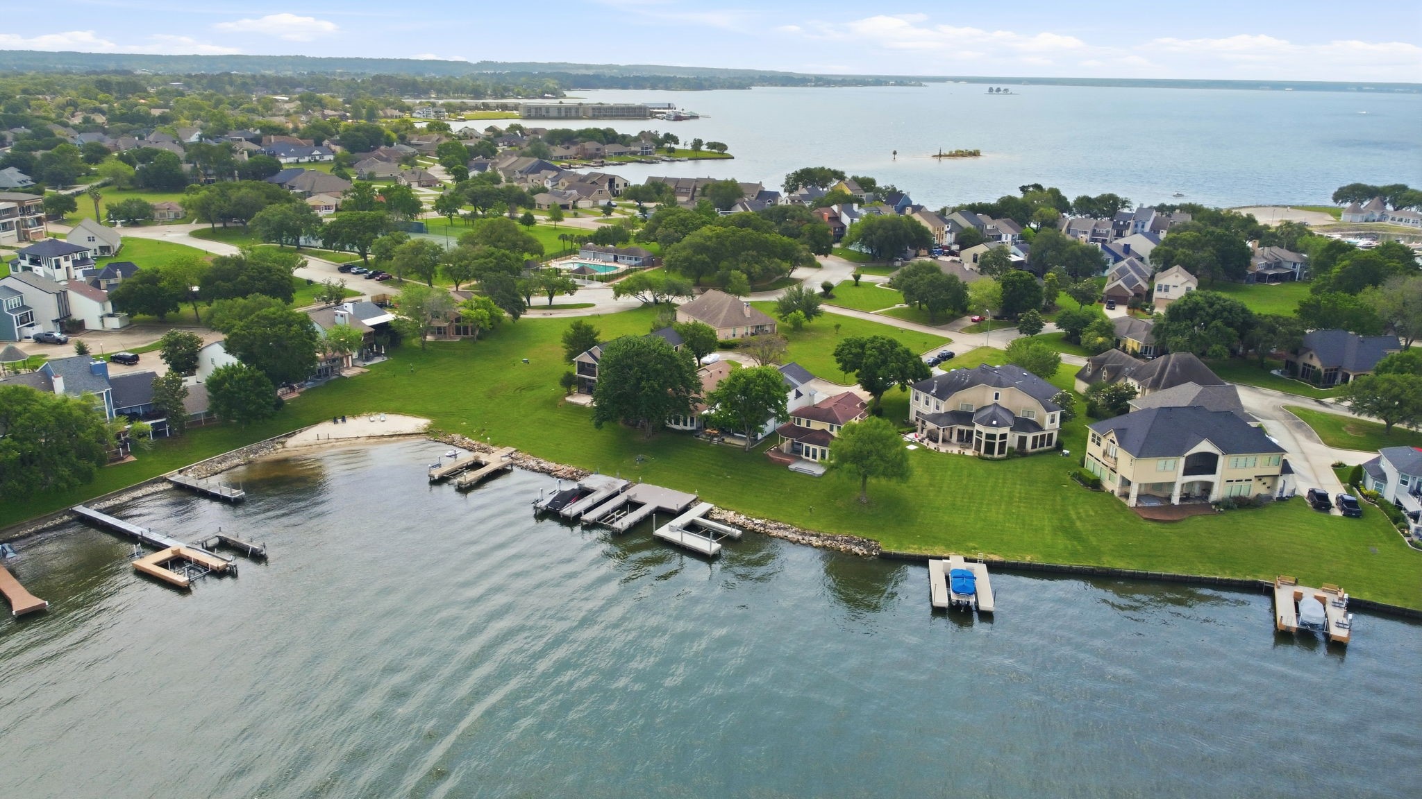 1609 Schooner Point Willis, TX 77318 - Photo 49 of 50 an aerial view of a